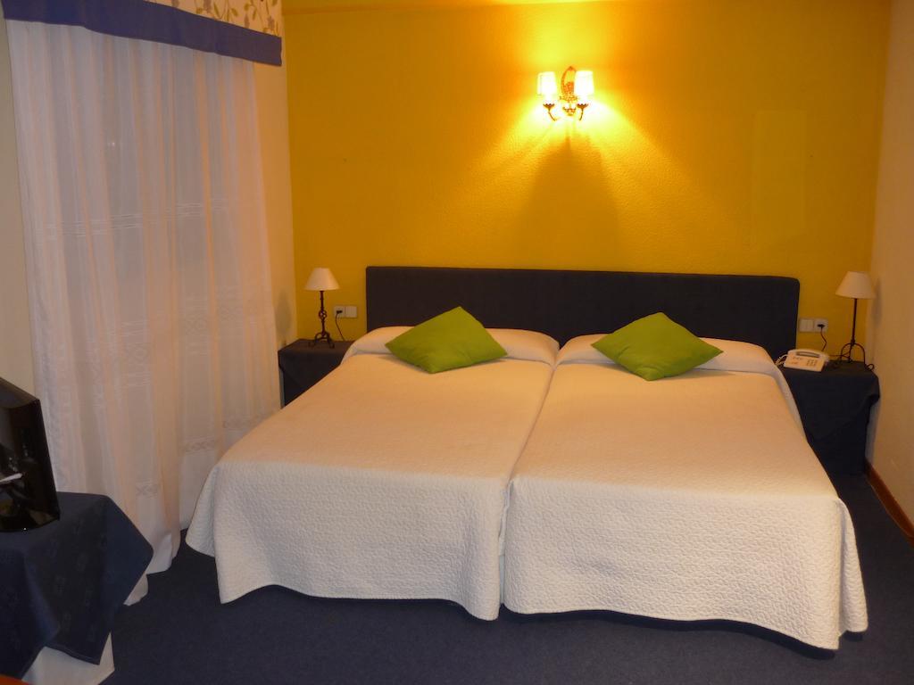 Hotel Reconquista Альсира Номер фото