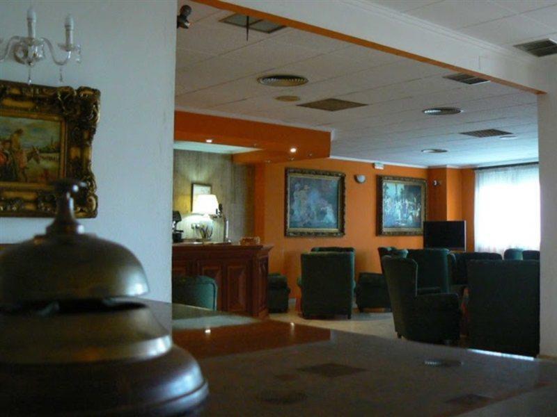 Hotel Reconquista Альсира Экстерьер фото
